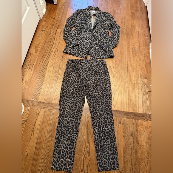 CAbi jungle grey and black leopard print blazer & pants set size 4 - Picture 2 of 12
